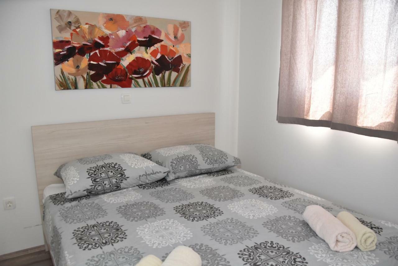 Hotel Kamp Tonci Biograd Na Moru Zewnętrze zdjęcie