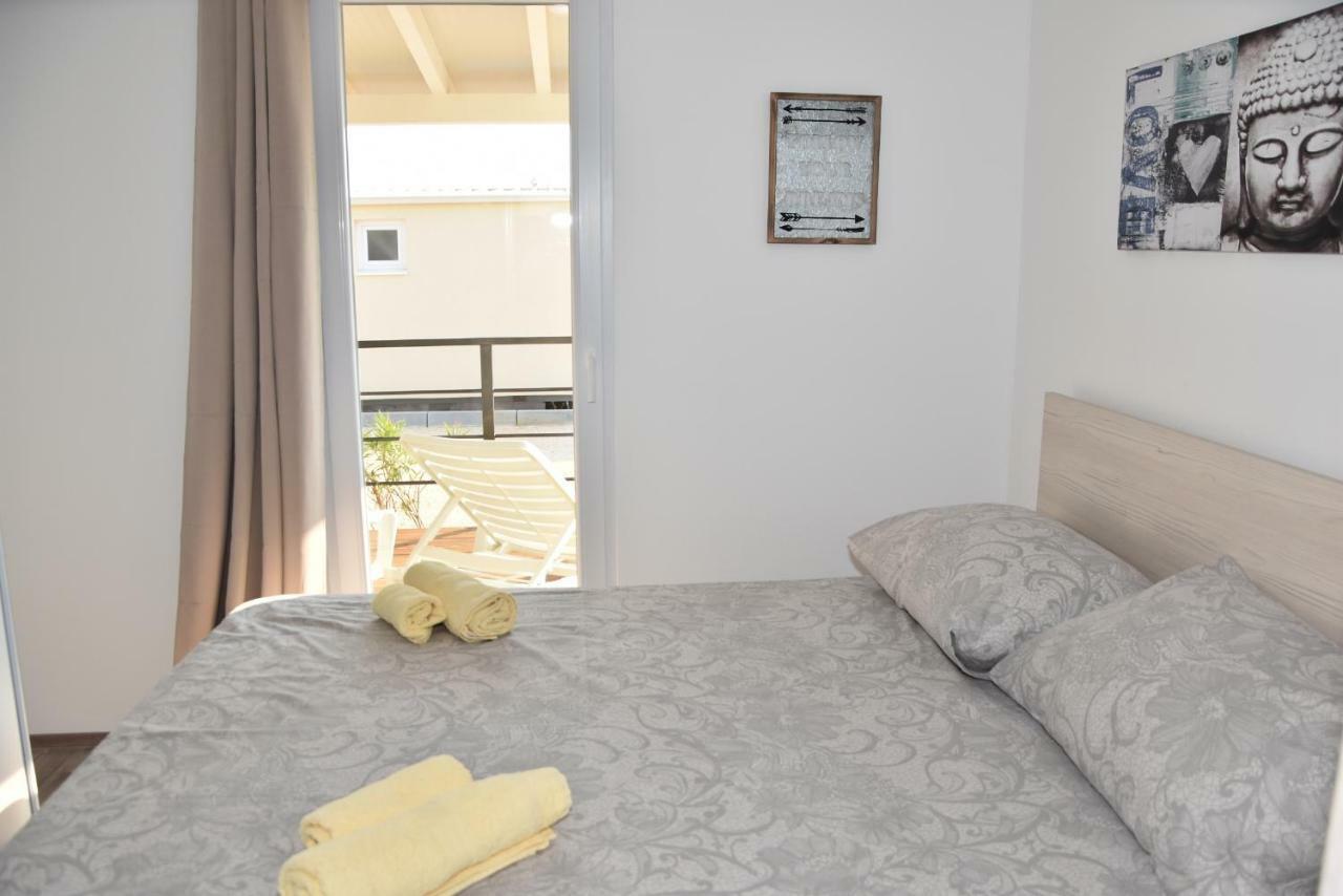 Hotel Kamp Tonci Biograd Na Moru Zewnętrze zdjęcie